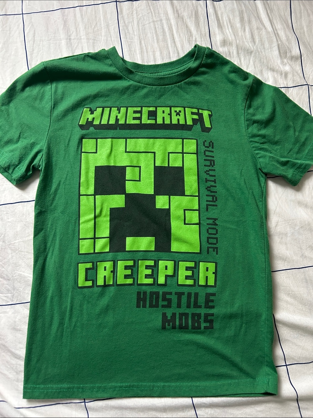 6-7 year old - Minecraft Boys' Green Creeper Graphic Tee - Short Sleeve